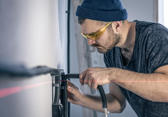 You are currently viewing <strong>Rethinking Structural Reliability: When Garage Door Replacement Becomes the Smarter Decision</strong>